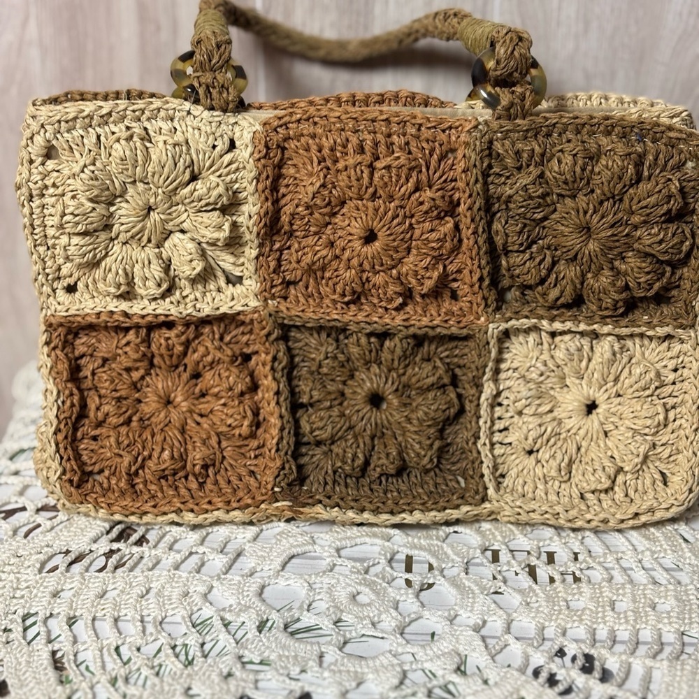 Nine West Vintage Y2K Crochet Floral Tote Bag Cream and Brown - Picture 2 of 11